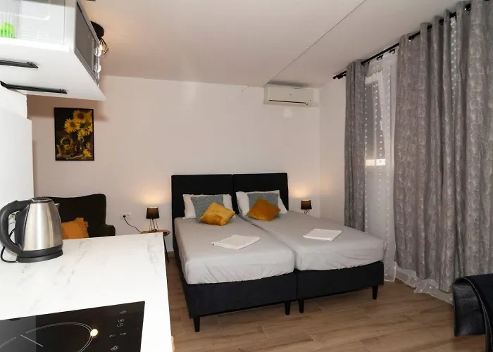 Edvard Apartman *