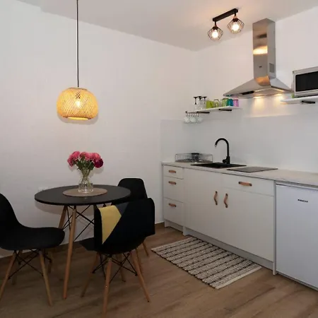 Edvard Apartman Split